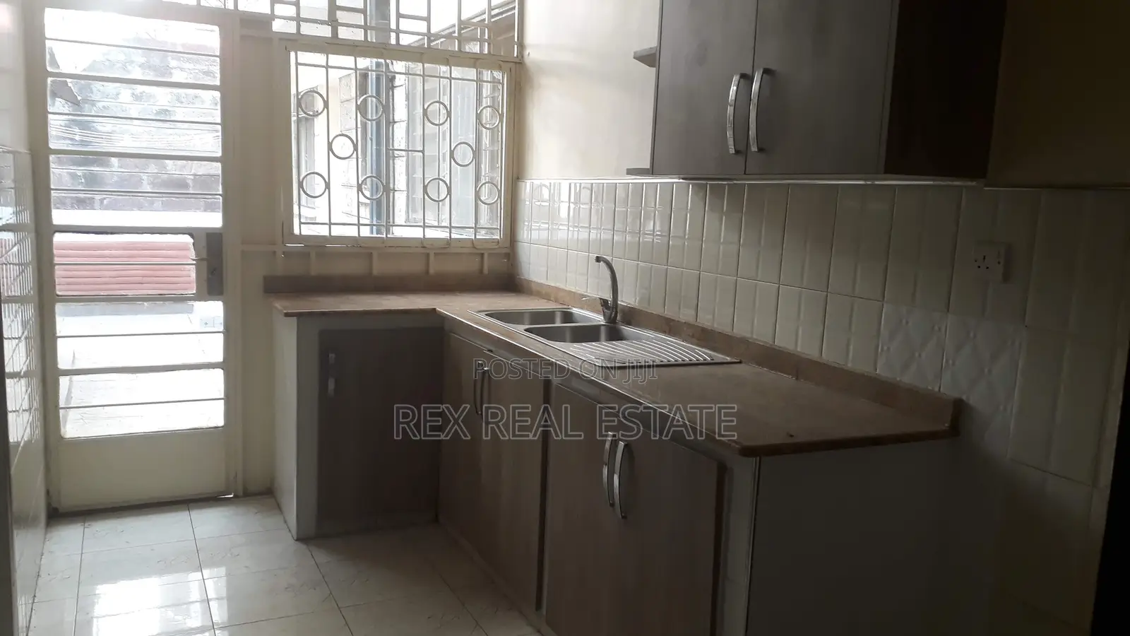 4bdrm Villa in Ole-Odume Road, Hurlingham for sale