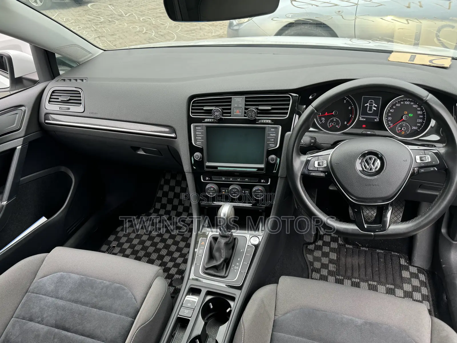 Volkswagen Golf 1.4T SE FWD 2019 White