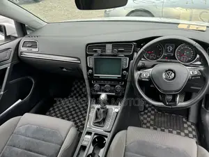 Volkswagen Golf 1.4T SE FWD 2019 White