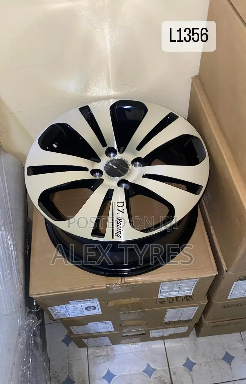Size 15 Nissan Note Black Sliver Alloy Rims Set