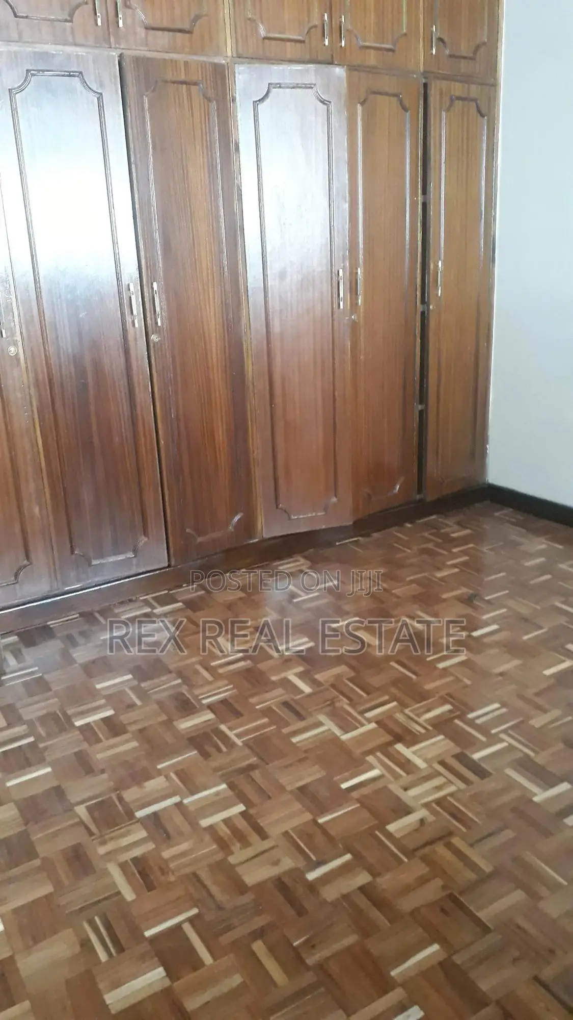 4bdrm Villa in Ole-Odume Road, Hurlingham for sale