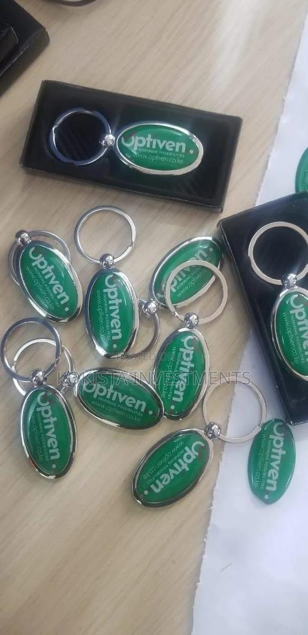 Branded Metallic Keyholders - thumbnail 3