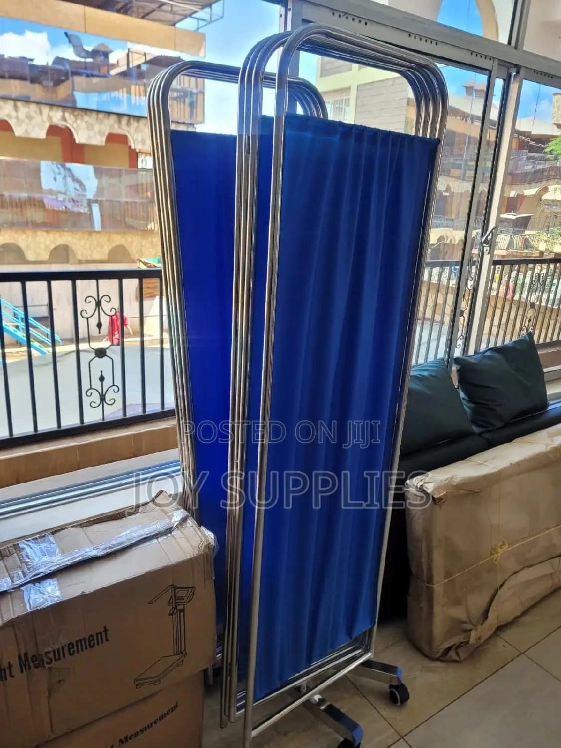 Fourfold Ward Screen