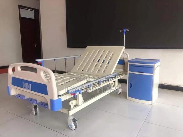 Double Crank Bed With Mattress