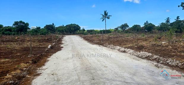 Kizingo an 1/4 Plots for Sale 1st Row - thumbnail 6