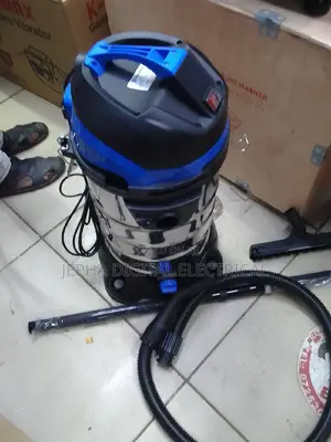 Vacuum Cleaner 30litre Premier