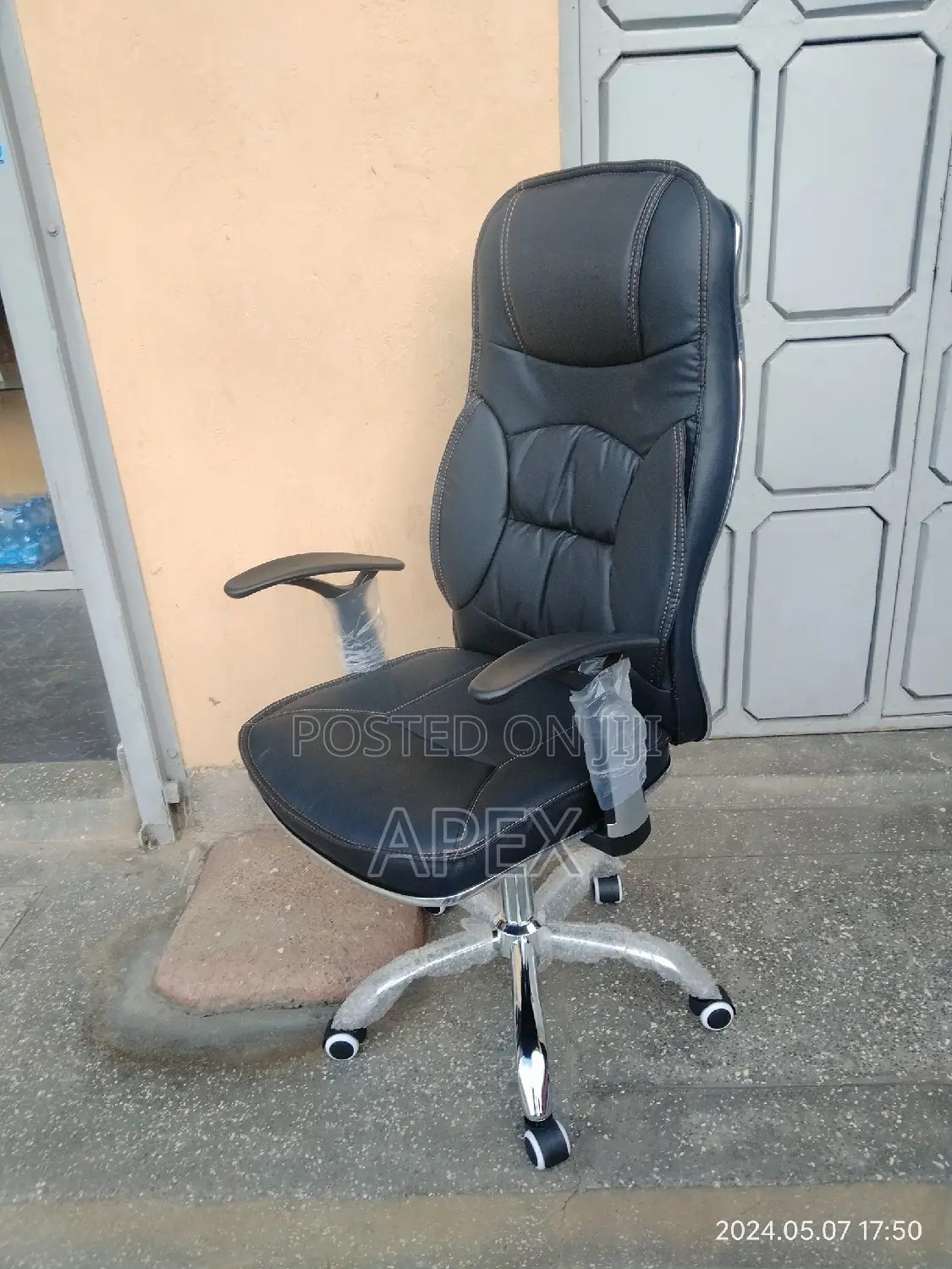 Executive Office Chair Executive Office Chair.