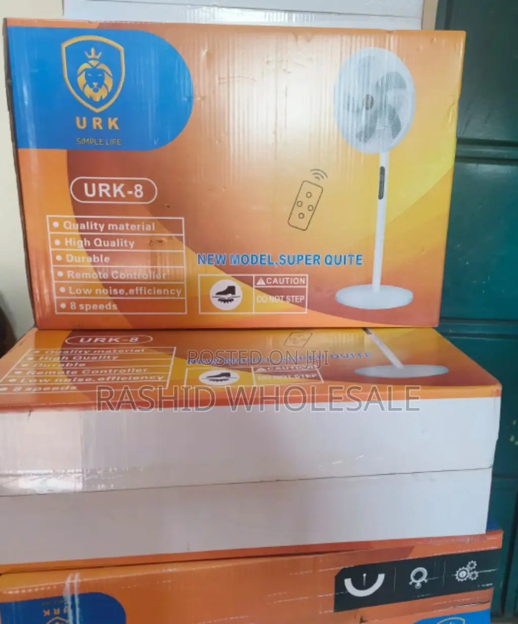 Fan Urk 16 Inch