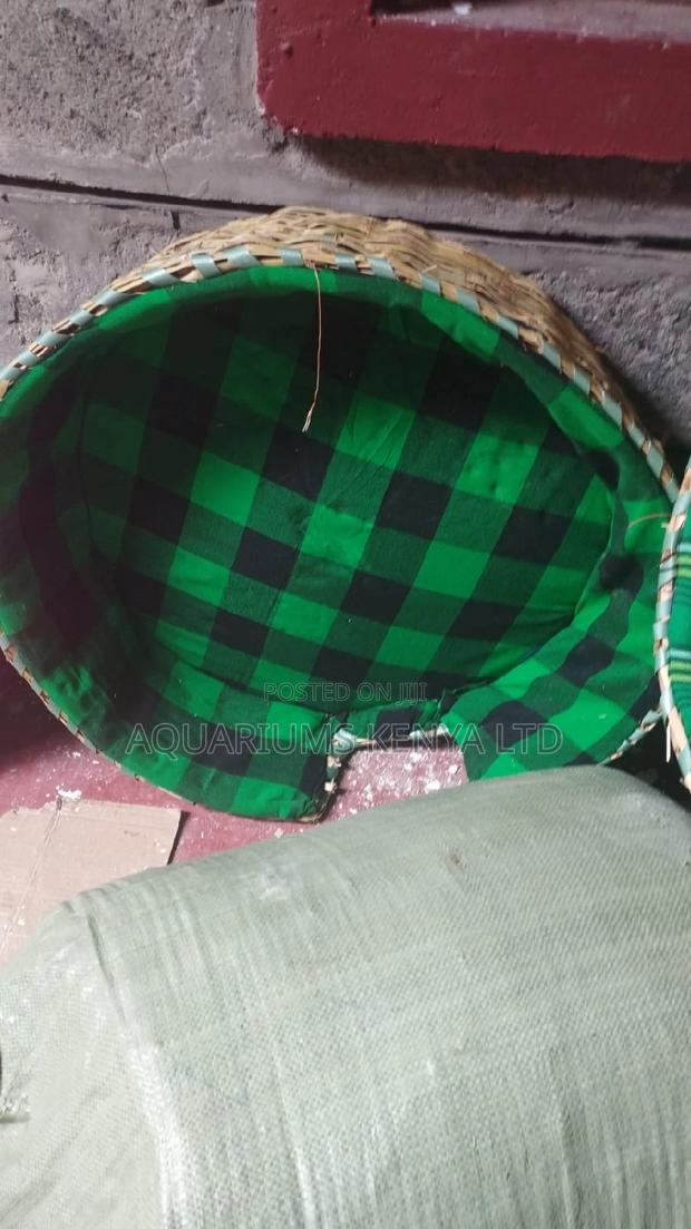 Greenblack Masai Thatched Dog Bed 27"
