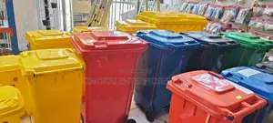120 L Pedal Dustbins With Wheels
