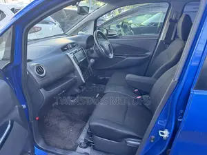 Nissan Dayz Highway Star G 2017 Blue