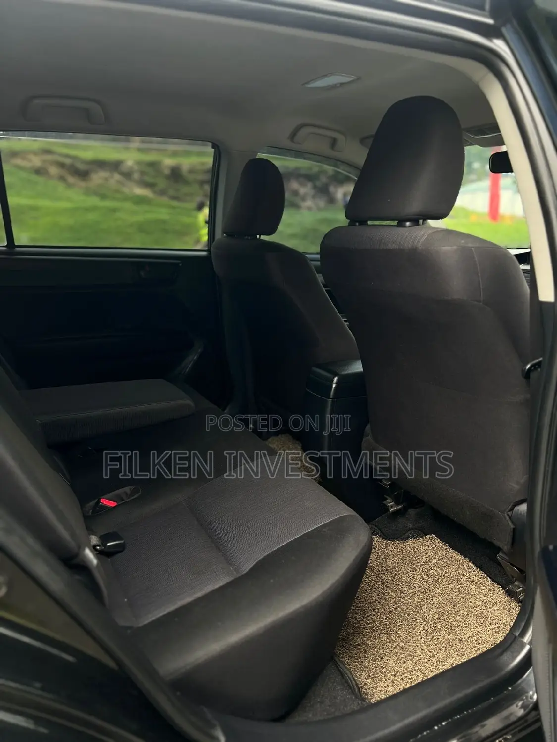 Toyota Corolla Fielder 2017 Black