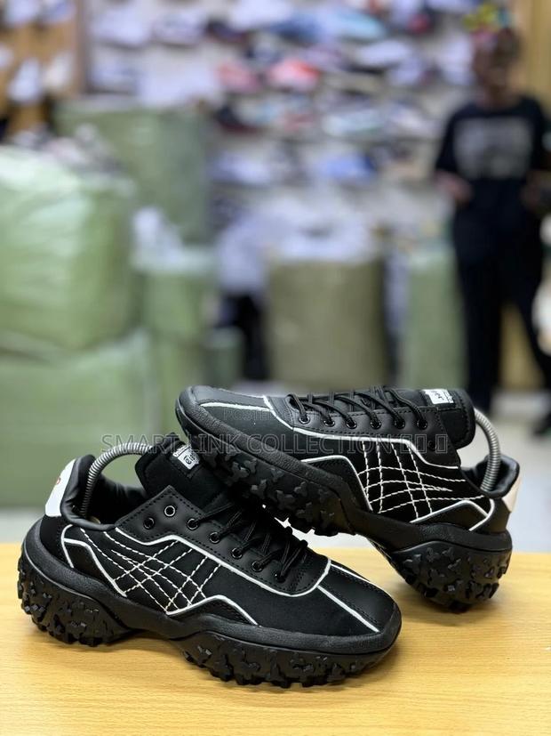 Onitsuka Tiger  - thumbnail 2