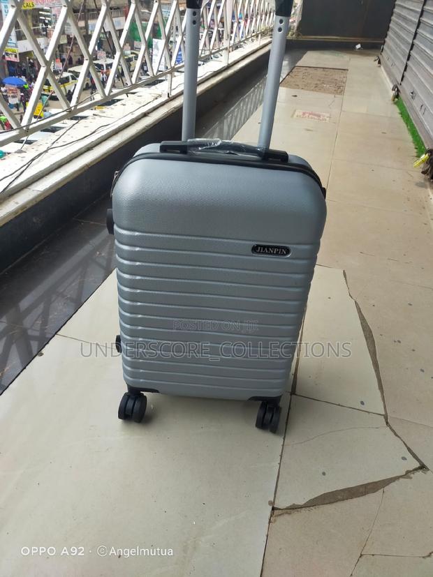 Medium Size Grey Travel Bag/Suitcase - thumbnail 2