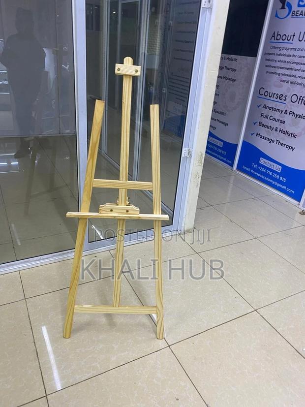 Photo Stand Easel - main view