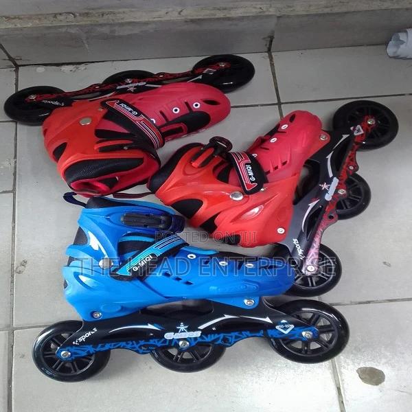Favorite Professional 3 Wheeled Skates - main view