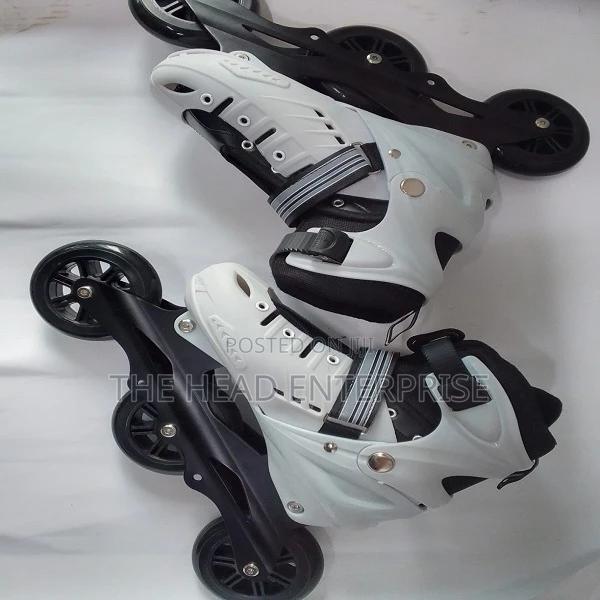 Maximum Speed White 3 Wheel Skates - main view