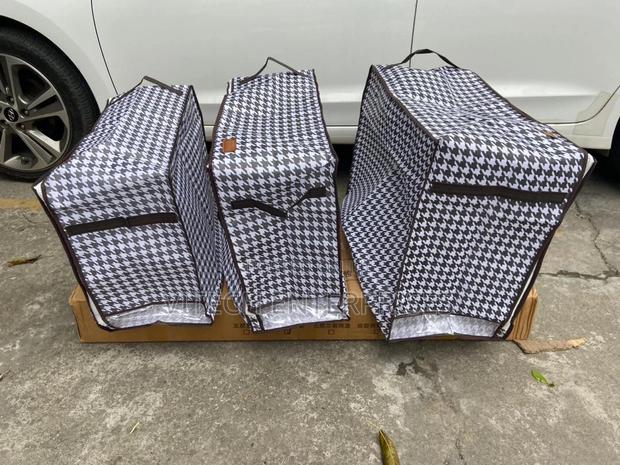 Duvet/Closet Organizer