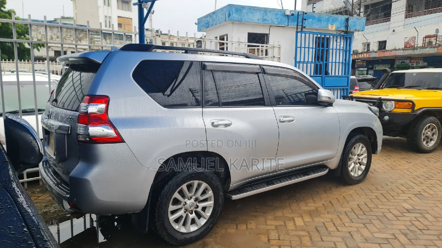 Toyota Land Cruiser Prado 2015 Silver
