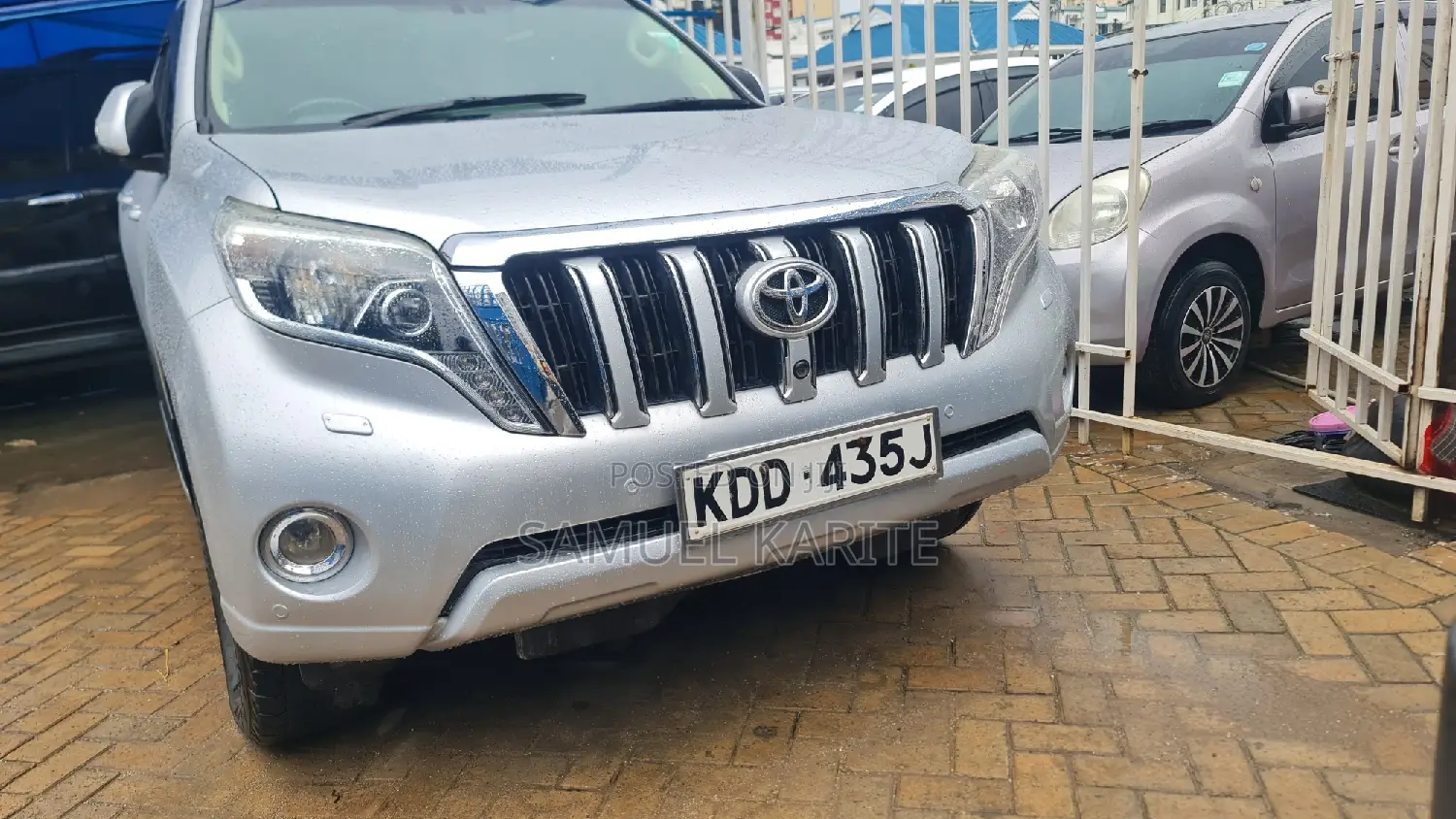 Toyota Land Cruiser Prado 2015 Silver
