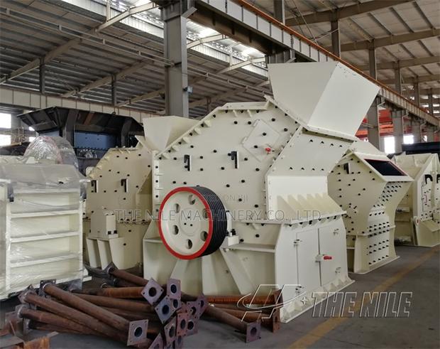 Instock Fine Molybdenum Malachite Ore Hammer Crusher Machine - thumbnail 3