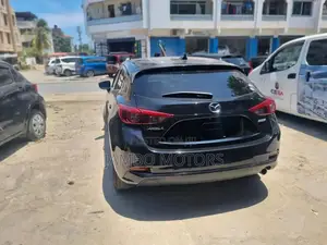Mazda Axela 2017 Blue