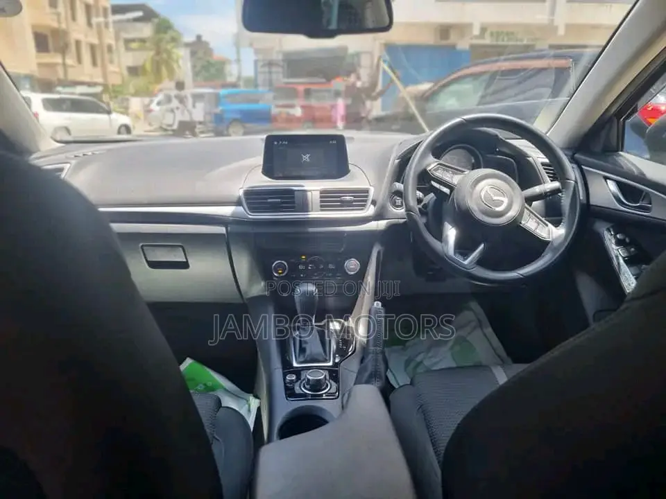 Mazda Axela 2017 Blue