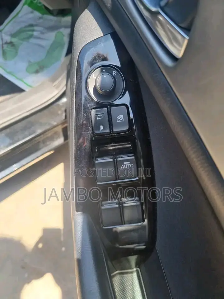 Mazda Axela 2017 Blue