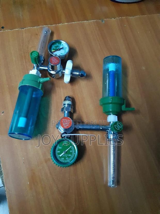 Oxygen Regulator