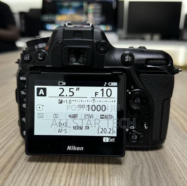 Nikon D7500 DSLR Camera With 18-140mm Lens - thumbnail 2