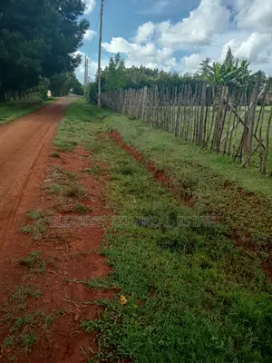 1/4 Kapseret Inder Area 3km From Tarmac