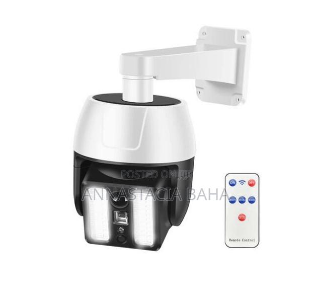 SOLAR Led Simulation Monitoring Dummy Camera Light - main view