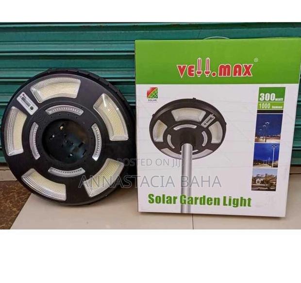 Quality Vellmax 300W Ufo Led Solar Streetlight - main view
