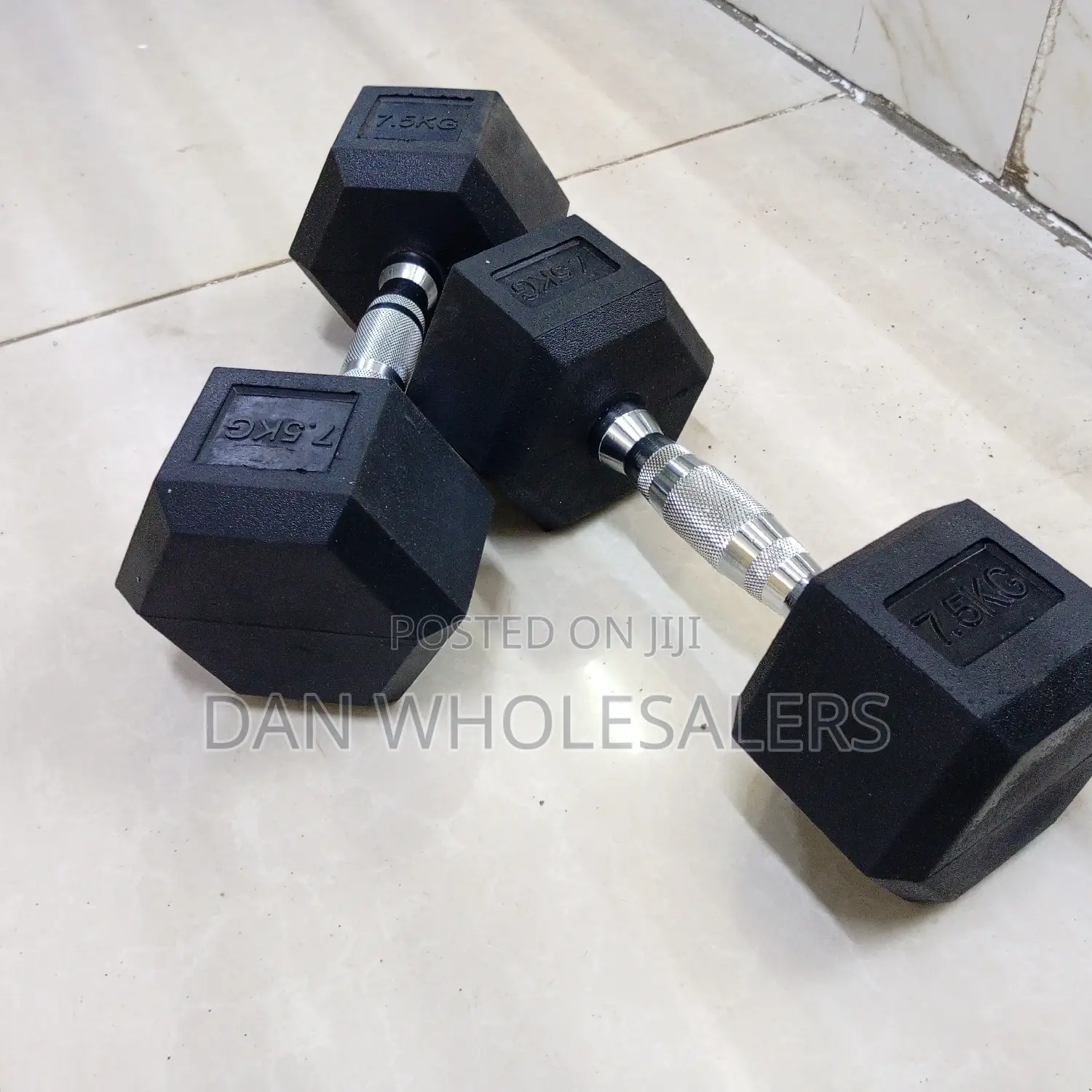 7.5kg Dumbell -Hexagonal Exercise Dumbell( a Pair)