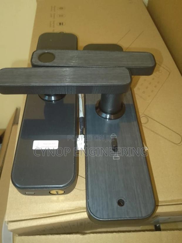 Airbnb/Hotel Biometric Intelligent Smart Lock. - main view