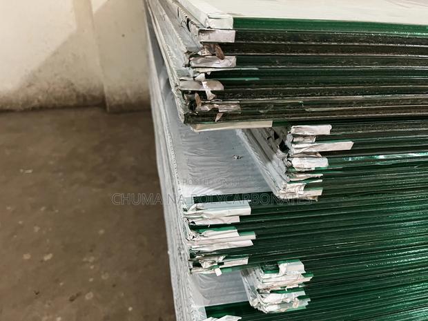 Polycarbonate-Green