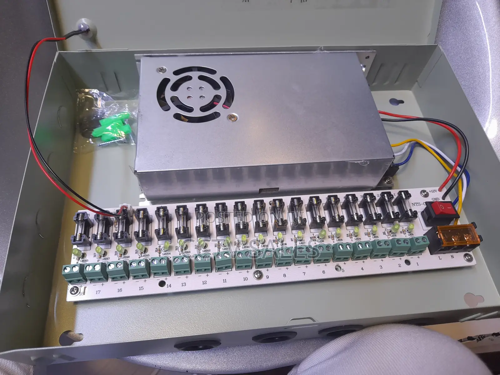 FUSED 12V 20A Power Supply Unit