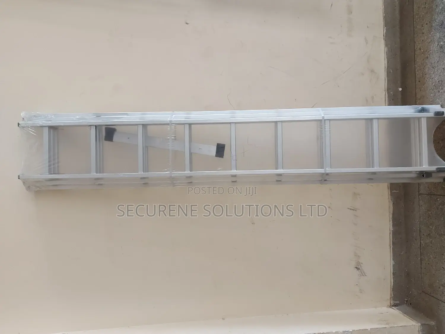 Trending Aluminium Triple Extension Ladders 3*9/26ft