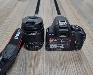 Canon EOS Rebel SL1/100D