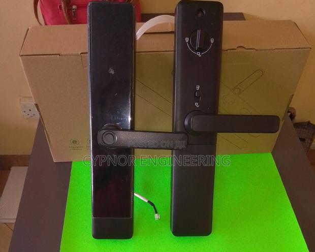 Security Smart Locks With Fingerprint Scanner - main view