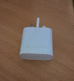 Samsung 25 W Fast Charger Adapter USB-C