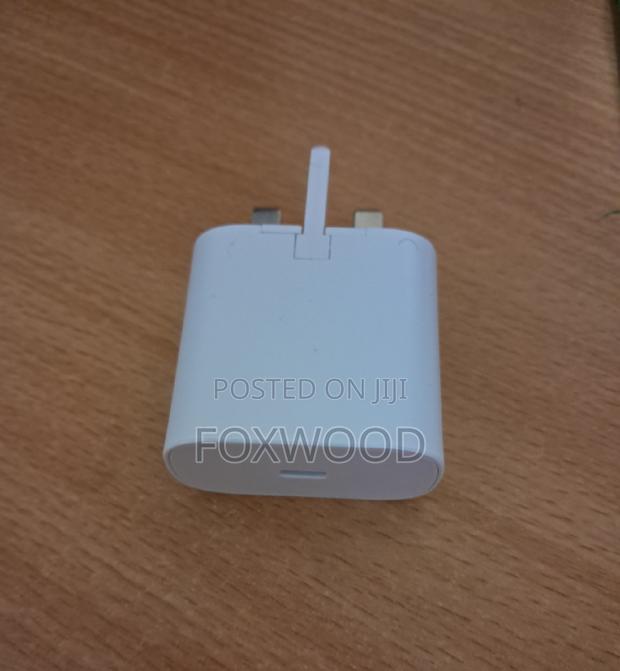 Samsung 25 W Fast Charger Adapter USB-C - thumbnail 4