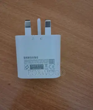 Samsung 25 W Fast Charger Adapter USB-C