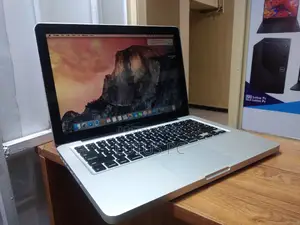 Laptop Apple MacBook Pro 2012 4GB Intel Core I5 HDD 500GB