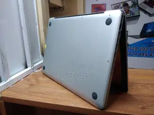 Laptop Apple MacBook Pro 2012 4GB Intel Core I5 HDD 500GB