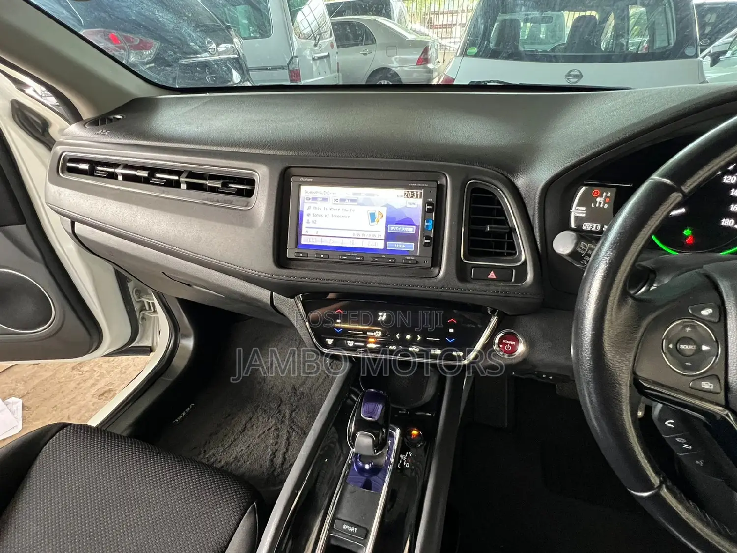 Honda Vezel 1.5 Hybrid 2WD 2016 White