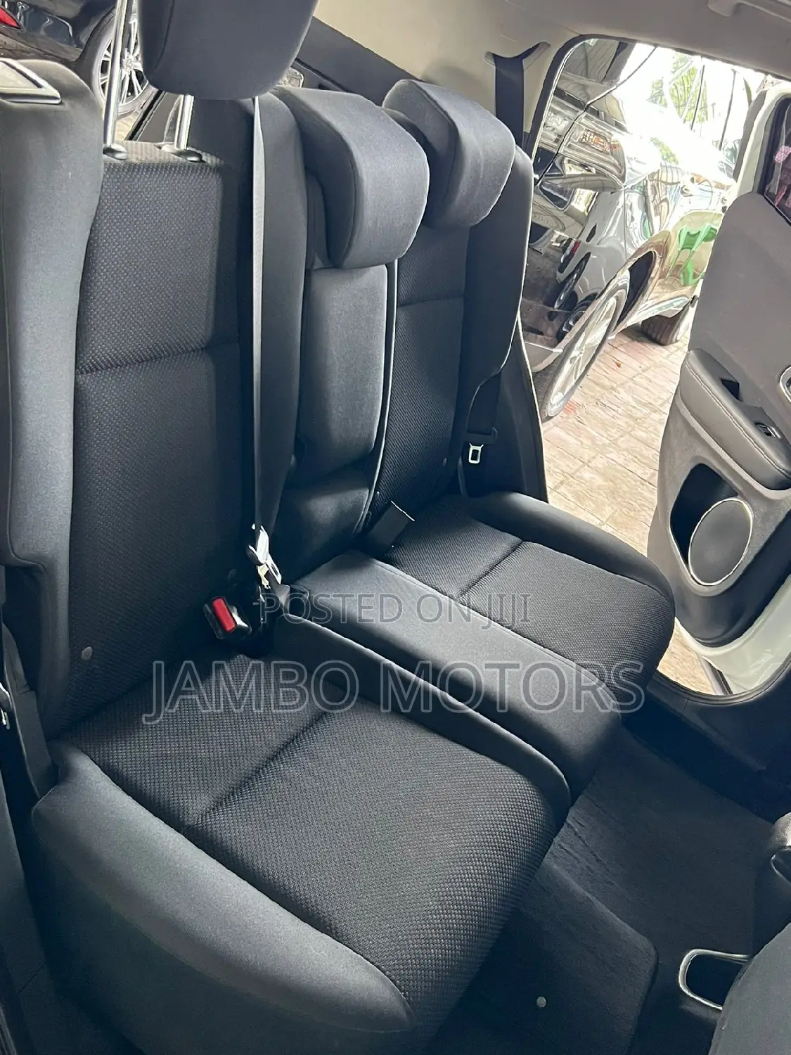 Honda Vezel 1.5 Hybrid 2WD 2016 White