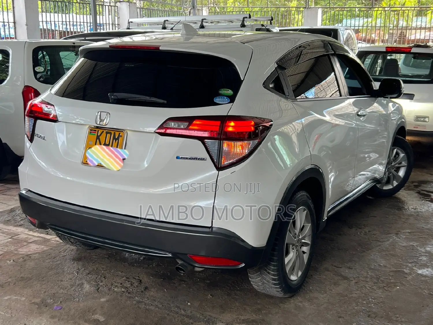 Honda Vezel 1.5 Hybrid 2WD 2016 White