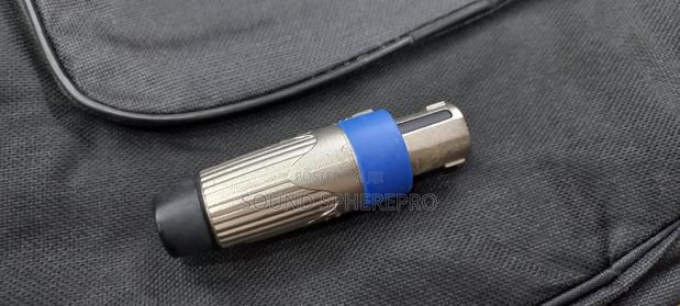 Metallic Speaker Specon