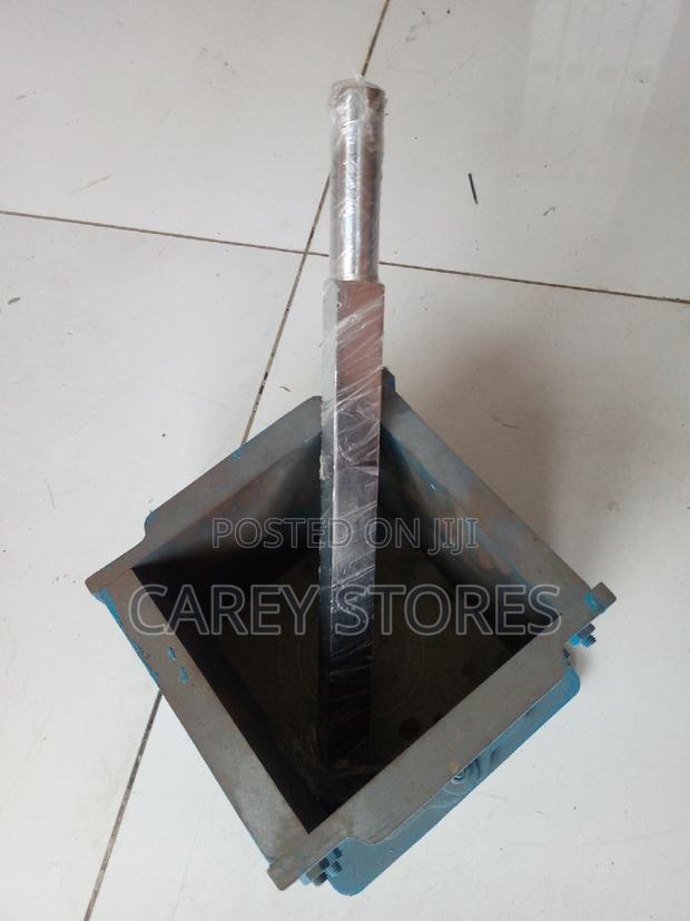 Concrete Tamping Rod - thumbnail 3